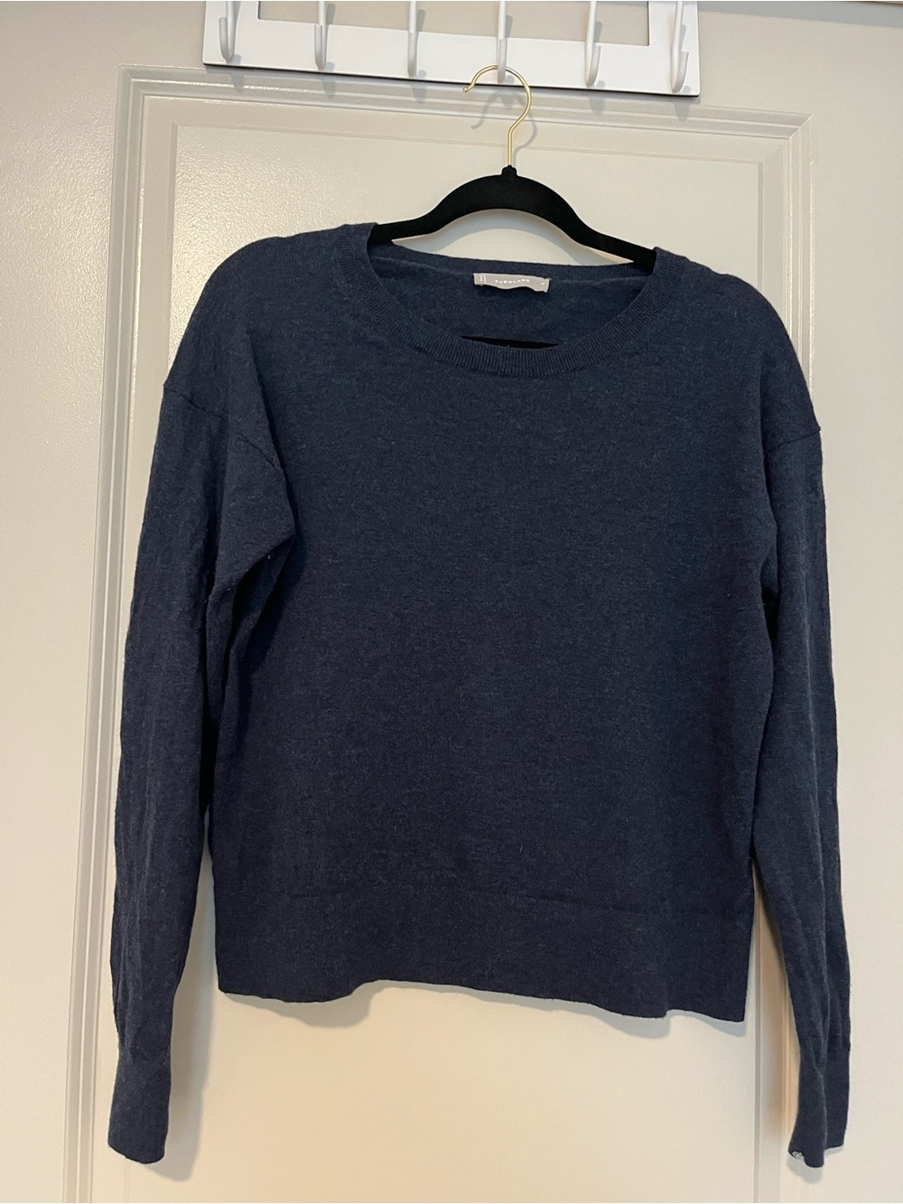 Everlane Navy Wool cotton blend crewneck sweater size M